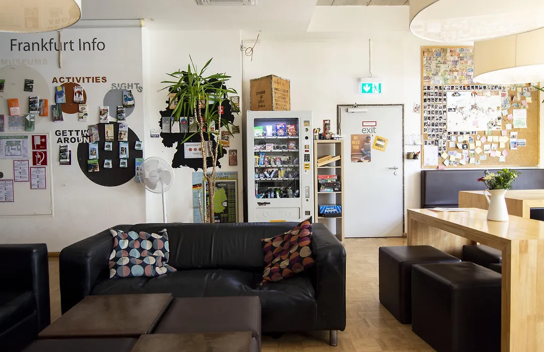 Five Elements Hostel And Capsules Frankfurt-1